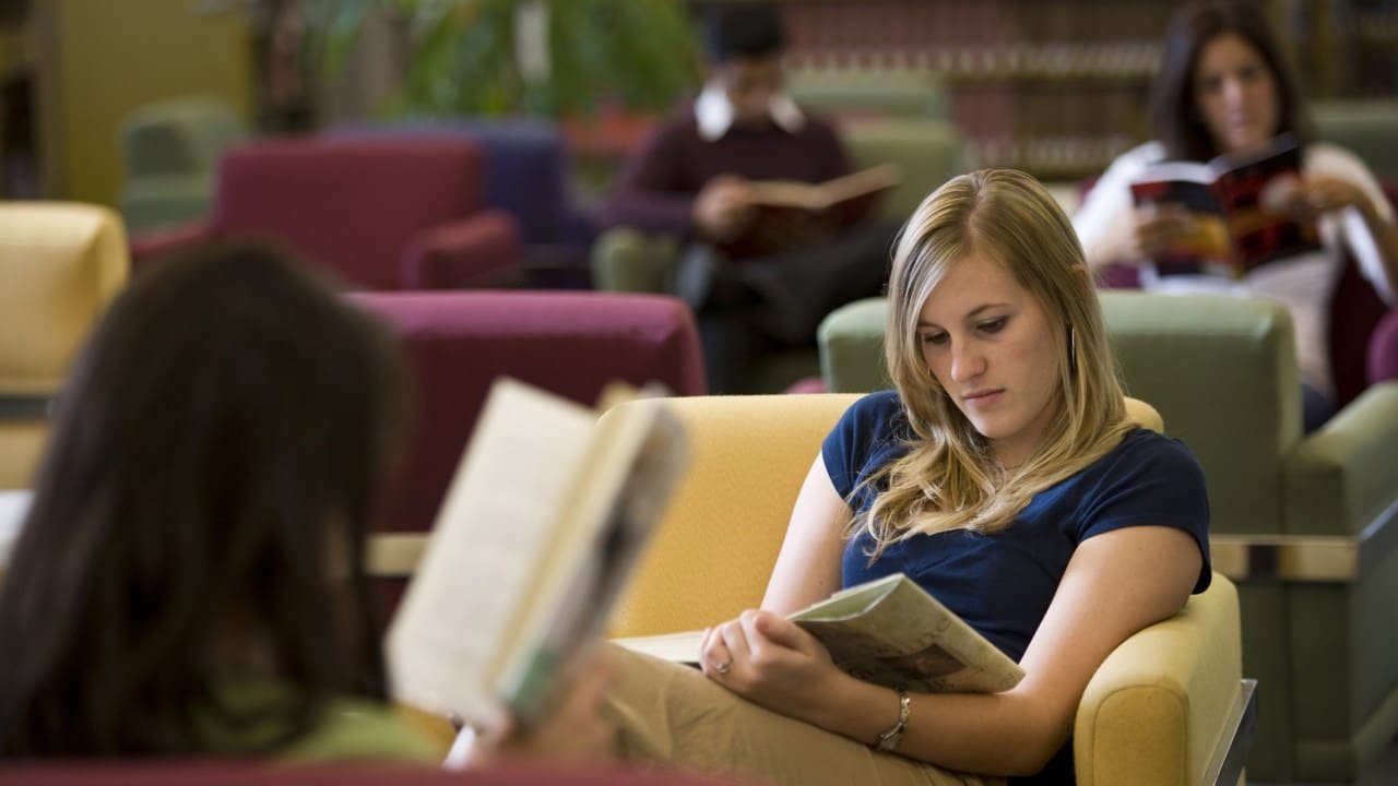 Bourse en Master au Canada Memorial University